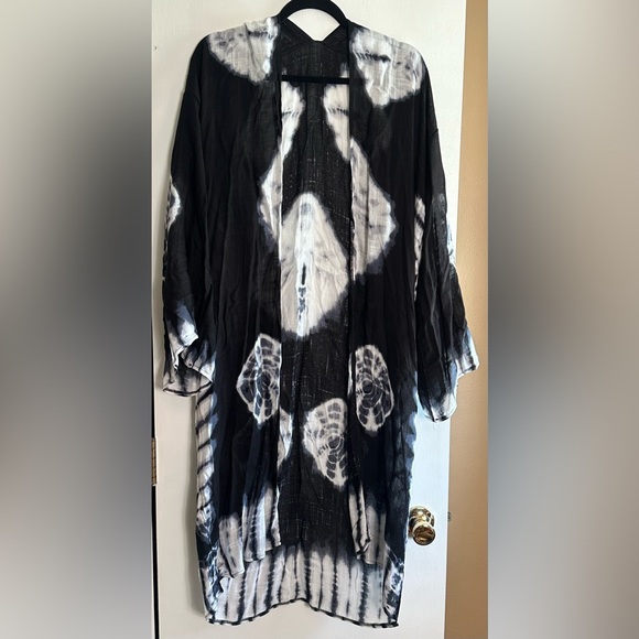 Sweaters - Black White Tie Dye Kimono Duster OS Lightweight Boho Cover Up